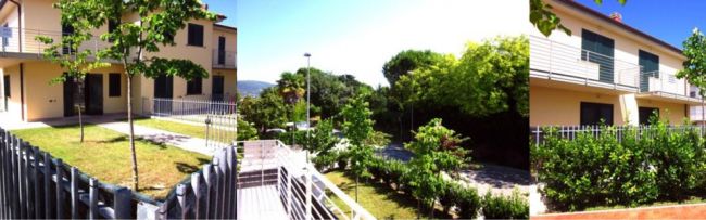 Collage di un edificio moderno con giardino recintato, vialetto e balconi.